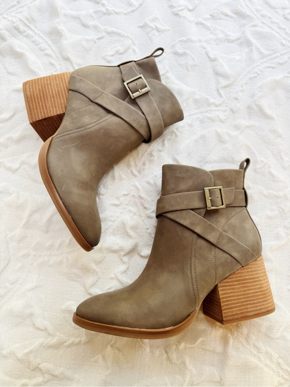 Korks Shyla Leather Bootie Size 11 New